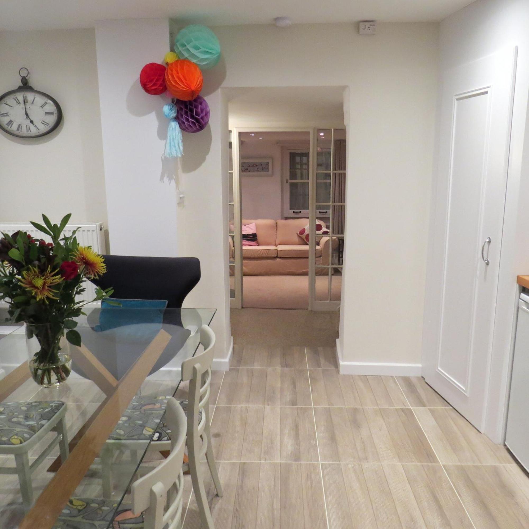 Frog Palace - Secure Parking-Outside Area-Topsham-Exeter-Beach-Chiefs-Wifi Room photo